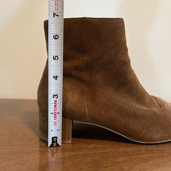 UO Elle Suede Ankle Boot - Picture 9 of 11